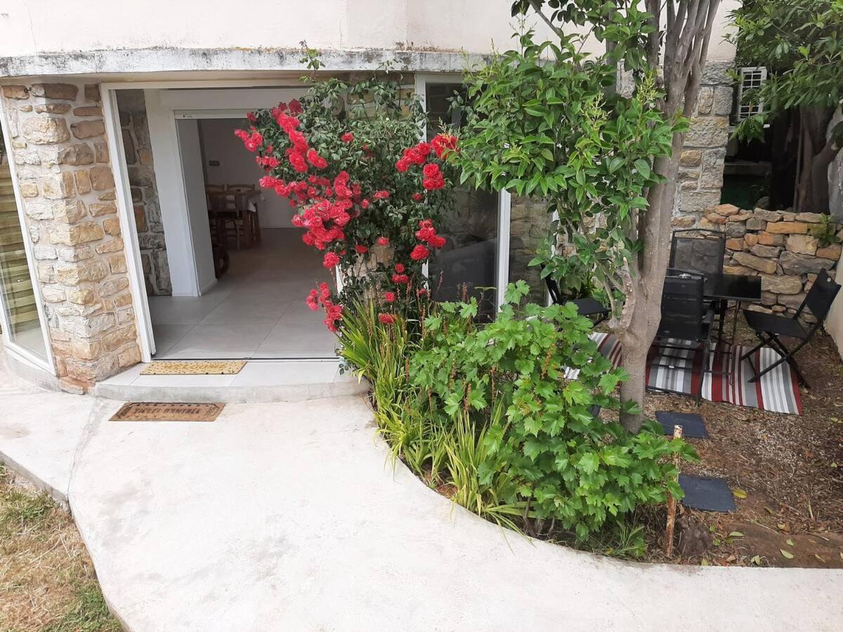 Appartement Climatise Au Calme En Provence Pierrefeu-du-Var Zewnętrze zdjęcie